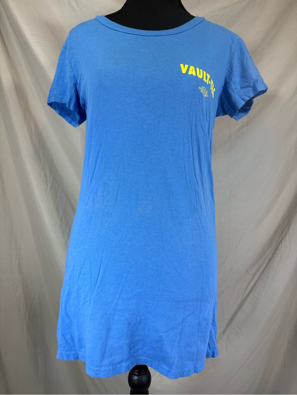 Fallout Vault-Tec Vault 111 Graphic T-Shirt Blue- Size XL